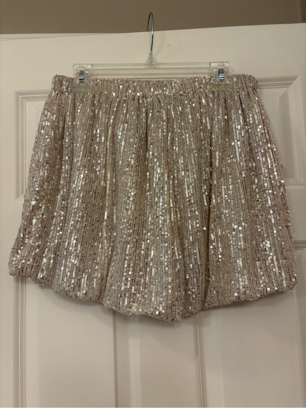 Champagne Sequin Shorts NWT Endless Rose size L